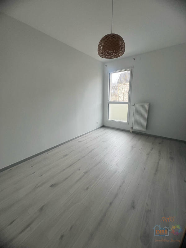Maison contemporaine - 106 m² - 4 pièces