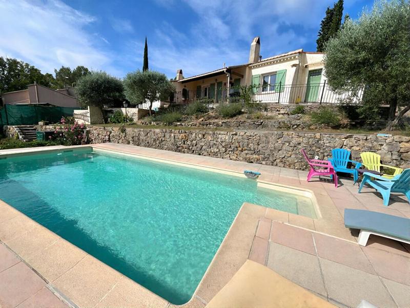 Maison - 130 m² - 5 pièces