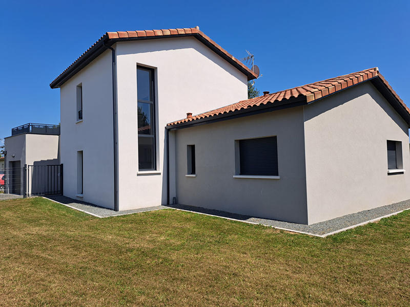 Maison - 114 m² - 5 pièces