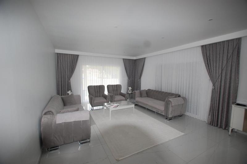 Maison - 134 m² - 5 pièces