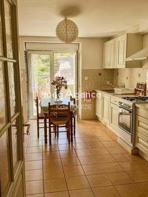 Maison - 161 m² - 5 pièces