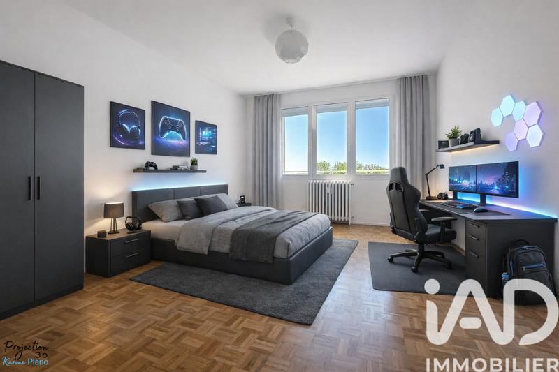 Appartement - 121 m² - 6 pièces