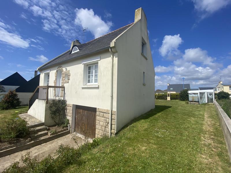 Maison traditionnelle - 104 m² - 5 pièces