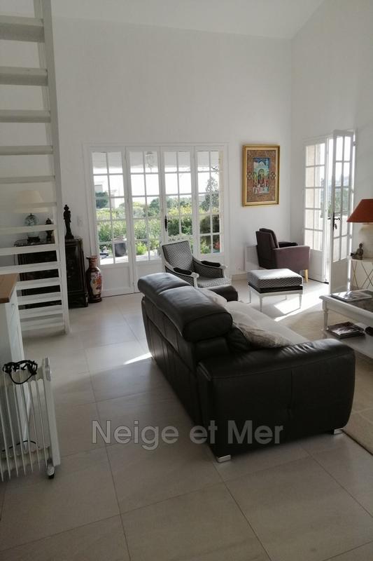 Villa - 160 m² - 5 pièces