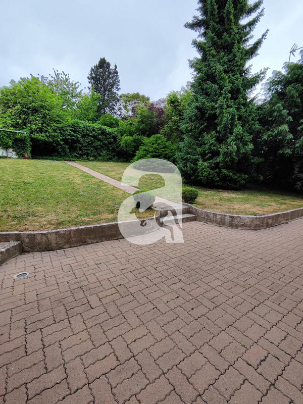 Maison - 112 m² - 5 pièces