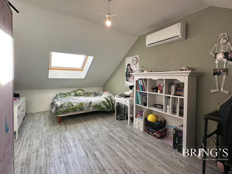 Maison - 97 m² - 6 pièces