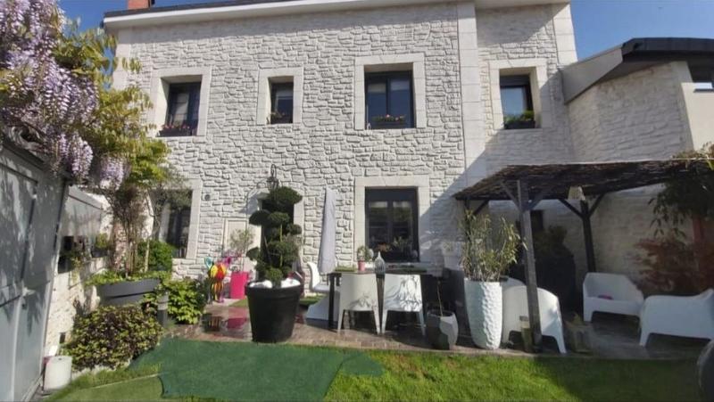 Maison - 150 m² - 7 pièces