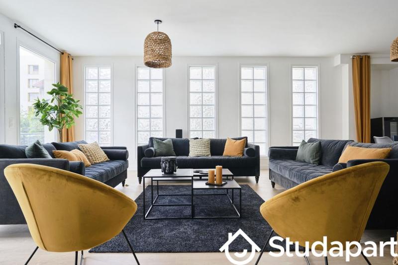 Chambre - 14 m² - 1 pièce