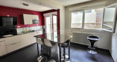 Maison de village - 83 m² - 5 pièces