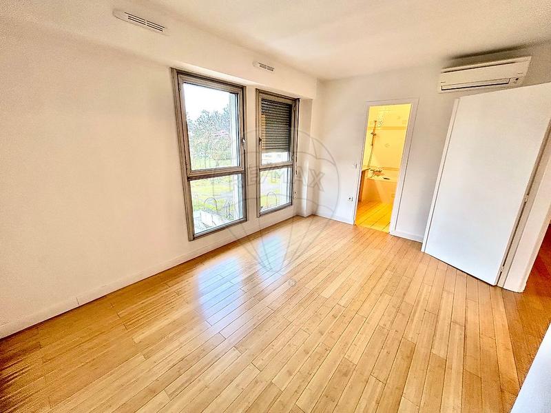 Appartement - 81 m² - 3 pièces