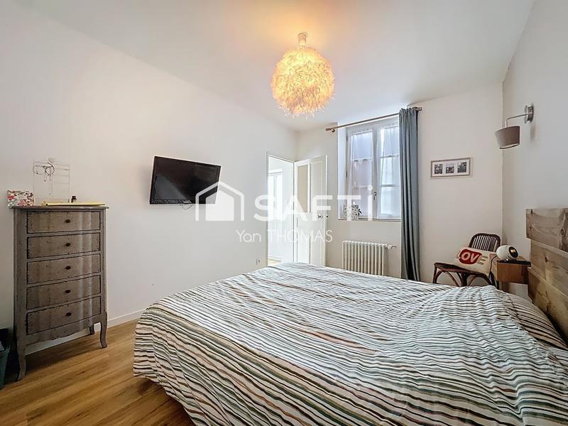 Maison de ville - 220 m² - 7 pièces