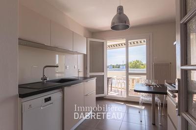 Appartement - 114 m² - 4 pièces