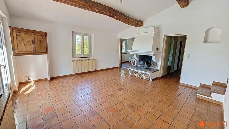 Maison - 161 m² - 9 pièces