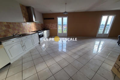 Appartement - 68 m² - 2 pièces