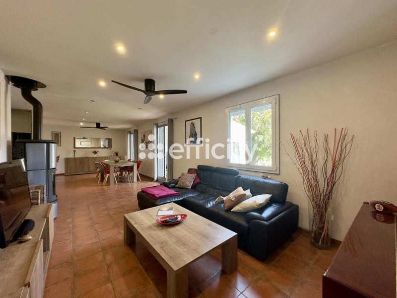 Villa - 140 m² - 5 pièces