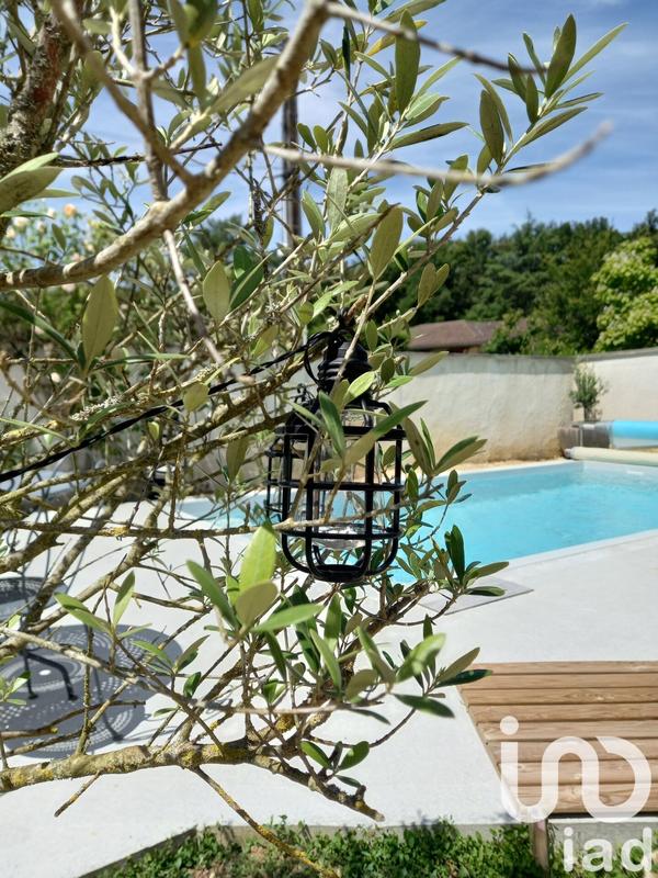 Maison - 176 m² - 8 pièces