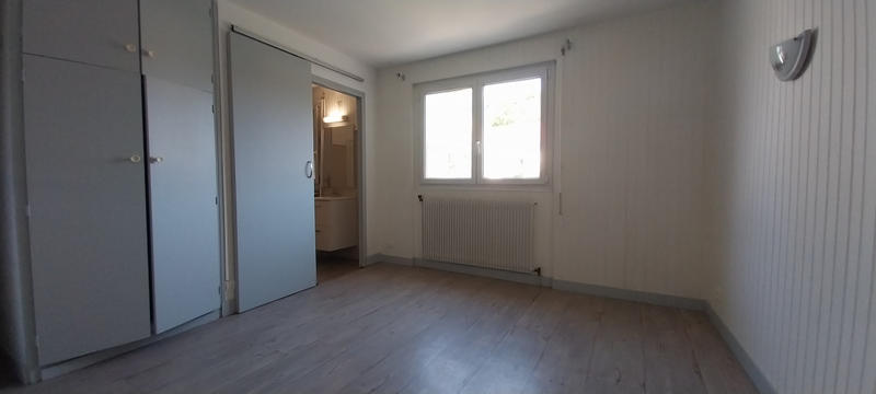 Immeuble - 218 m² - 8 pièces