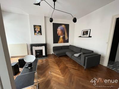 Appartement - 100 m² - 4 pièces