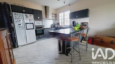 Maison - 170 m² - 6 pièces