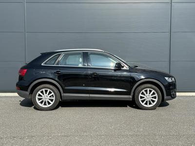 Audi Q3 2.0l Tdi 140 Ch Ambiente / Attelage Amovible Faible Kilometrage