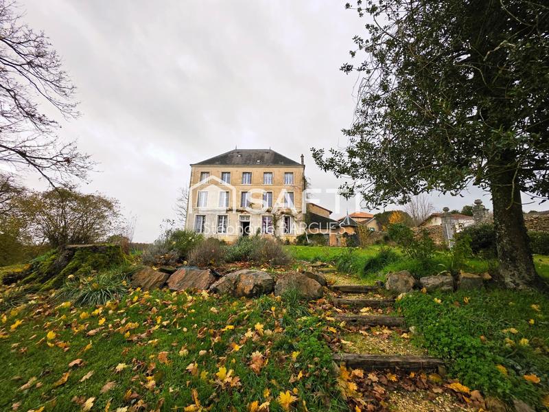 Maison de maîtres - 293 m² - 8 pièces