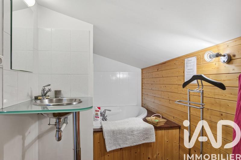 Loft - 195 m² - 5 pièces