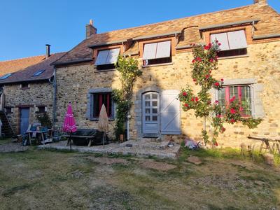 Maison - 246 m² - 10 pièces