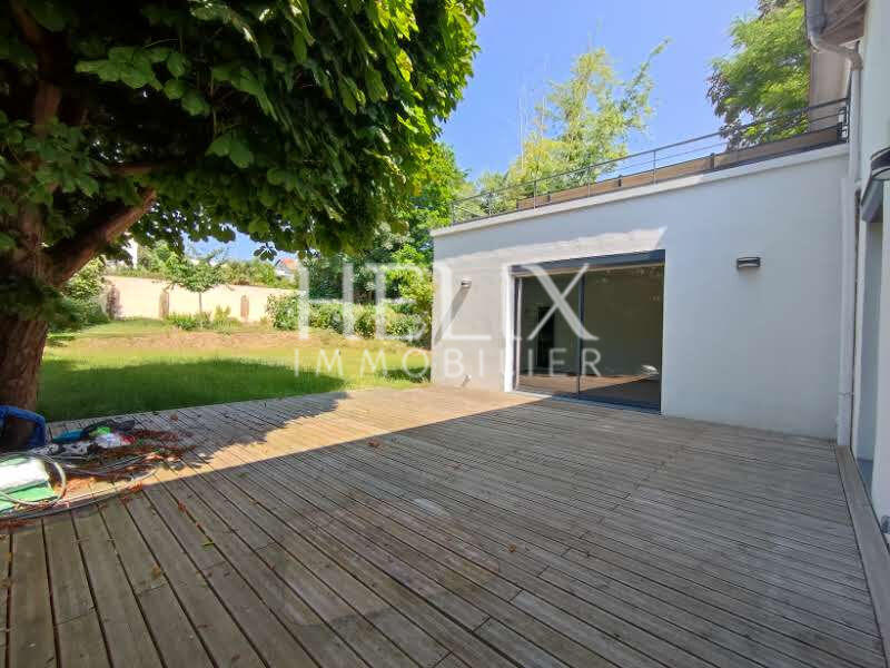 Maison - 165 m² - 7 pièces