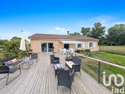 Maison - 114 m² - 5 pièces