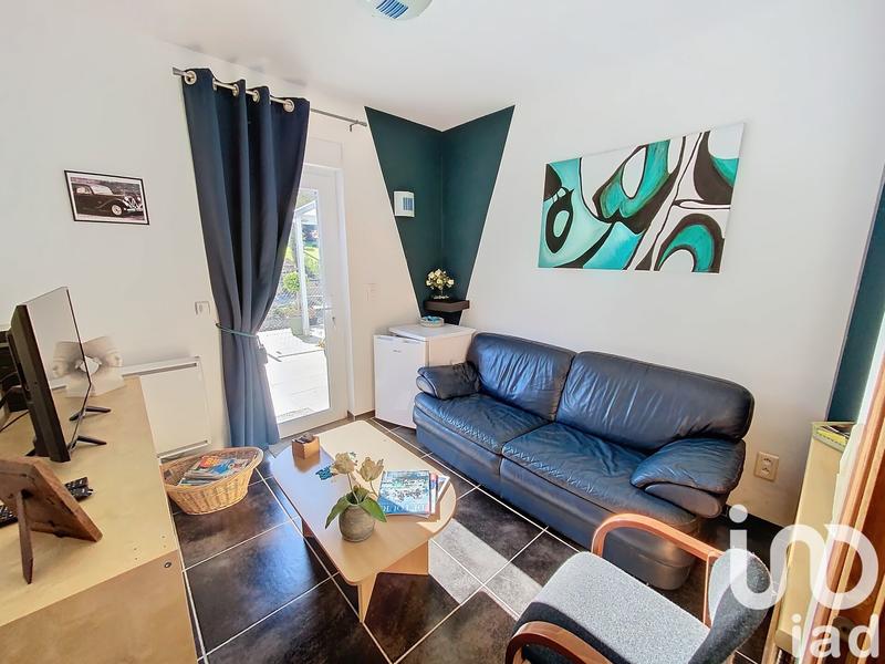 Maison - 208 m² - 9 pièces