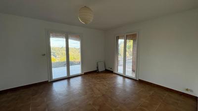 Appartement - 87 m² - 3 pièces