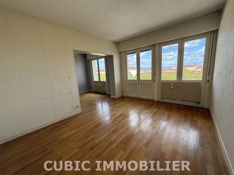 Appartement - 70 m² - 3 pièces