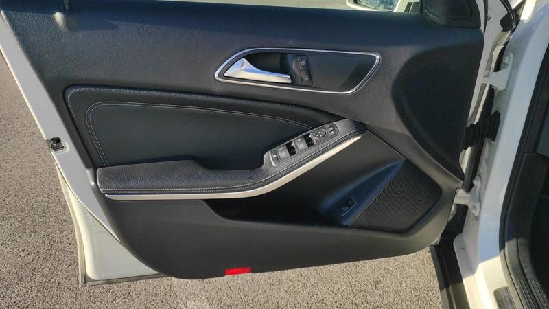 Mercedes Classe Gla 200 156 7g-Dct Sensation - Automatique