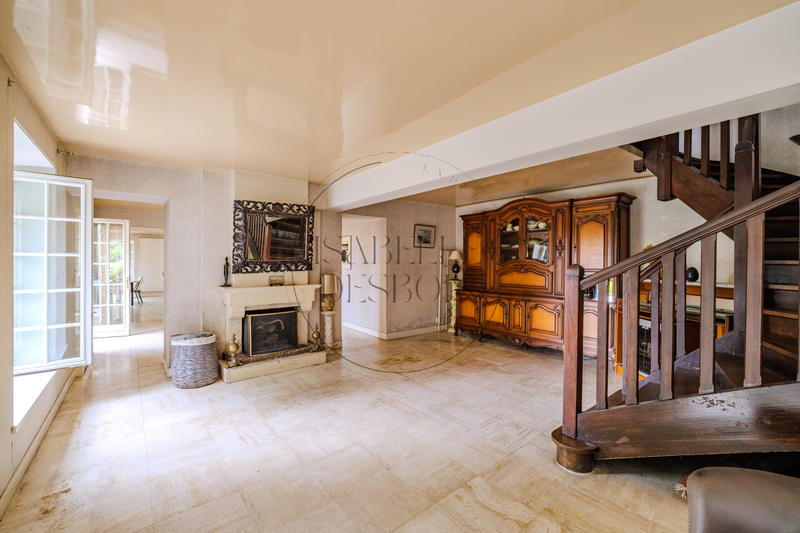 Maison - 178 m² - 6 pièces