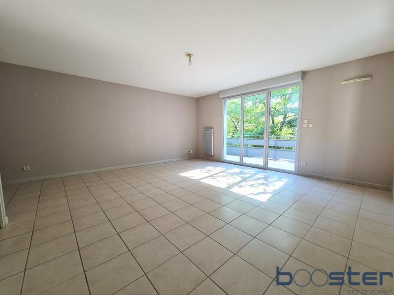 Appartement ancien - 72 m² - 3 pièces