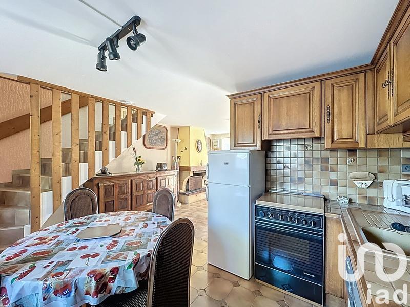 Maison - 199 m² - 9 pièces