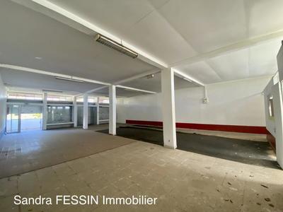 Immeuble - 260 m² - 2 pièces