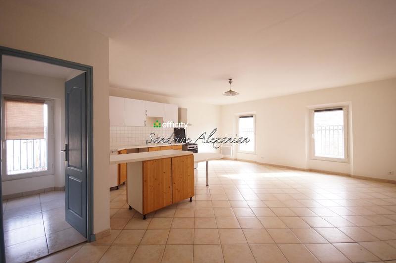 Appartement - 70 m² - 3 pièces