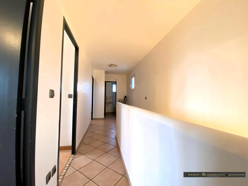 Maison - 160 m² - 5 pièces