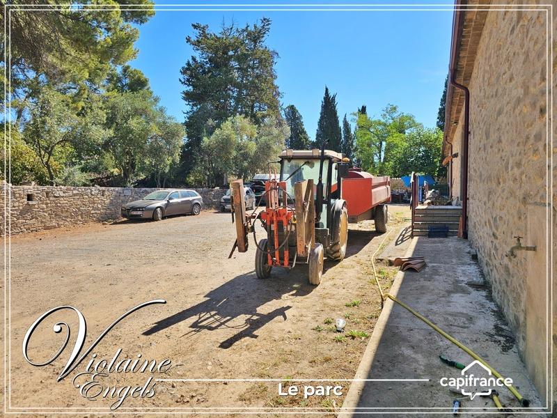 Propriété - 500 m² - 10 pièces