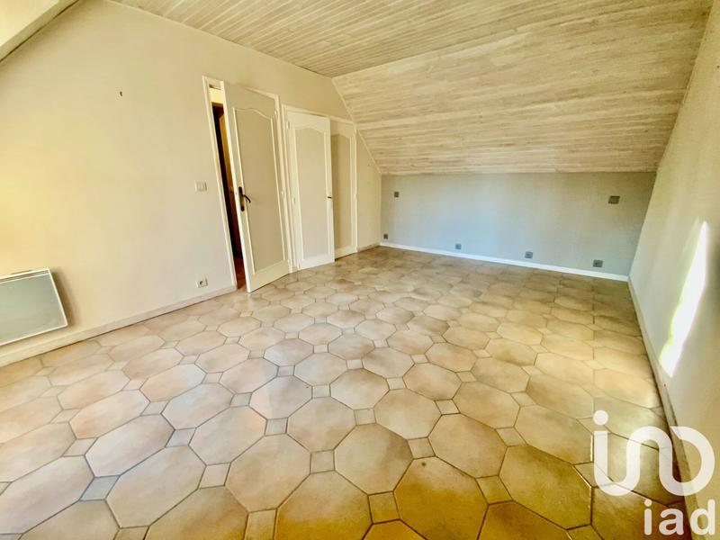 Maison - 174 m² - 8 pièces