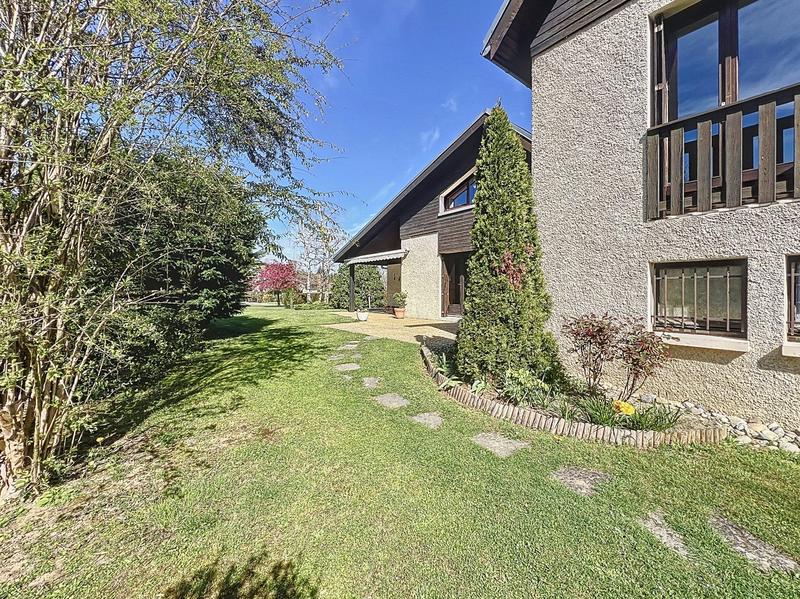 Maison - 176 m² - 6 pièces