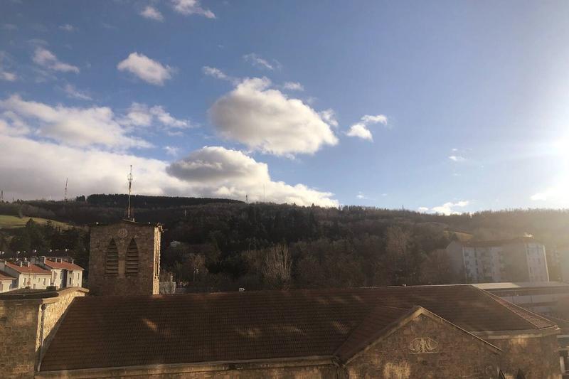 Appartement - 72 m² - 5 pièces