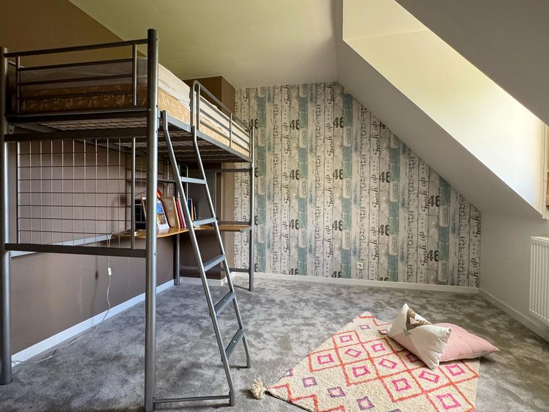 Maison - 135 m² - 6 pièces