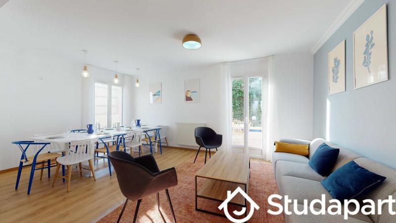 Chambre - 9 m² - 1 pièce