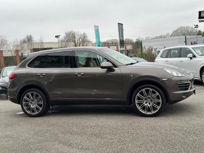 Porsche Cayenne II 4.8 V8 400 s