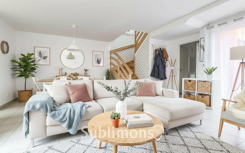 Maison - 87 m² - 4 pièces