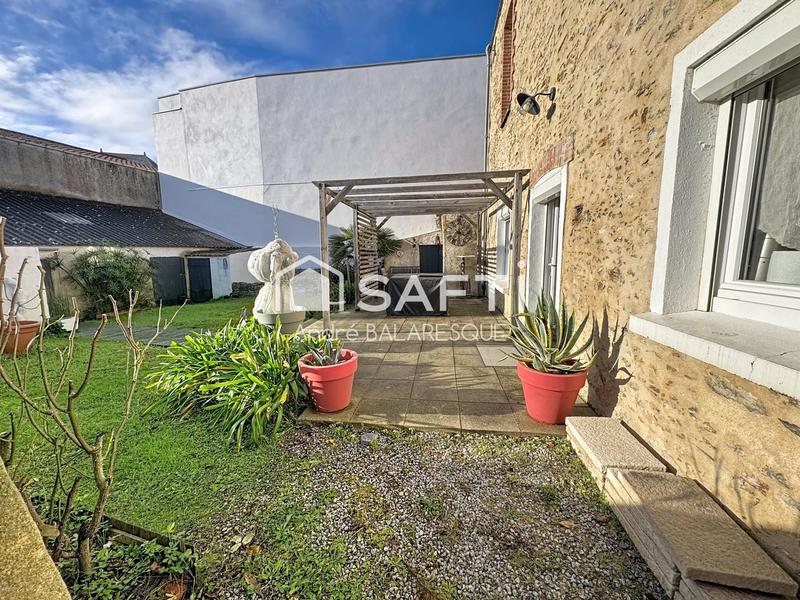 Maison - 175 m² - 8 pièces