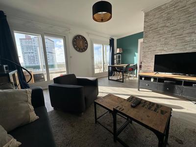 Appartement - 88 m² - 5 pièces