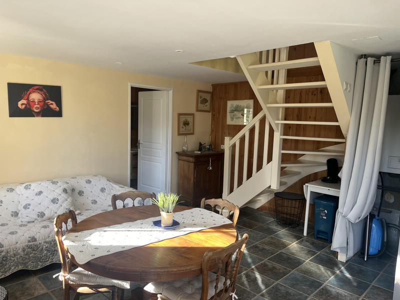 Maison - 420 m² - 14 pièces